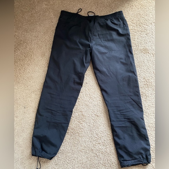 ADIDAS BLACK VINTAGE JOGGERS TRACK PANTS WITH DRAWSTRINGS & POCKETS - Picture 7 of 14